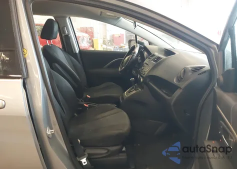 2013 Mazda Mazda5 Touring z USA, uszkodzony, nr VIN JM1CW2CL6D0152707